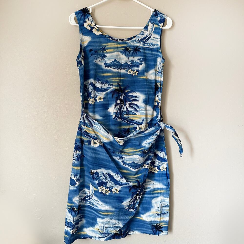 Hilo Hattie Vintage Dress Women SMALL Hawaiian Tropical Vacation Tie Wrap Waist - Picture 1 of 9